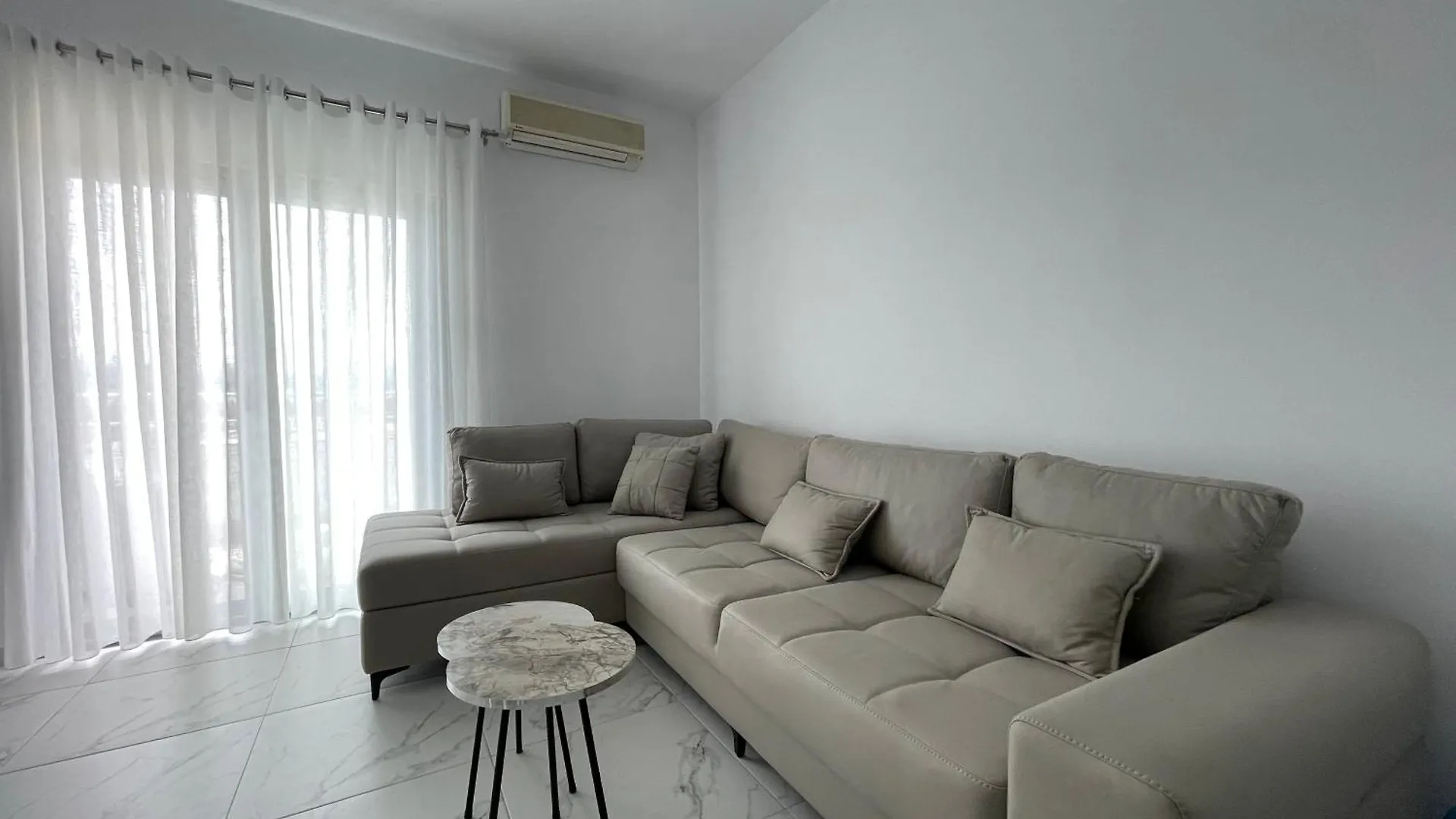 Diana Apartaments Vlorë