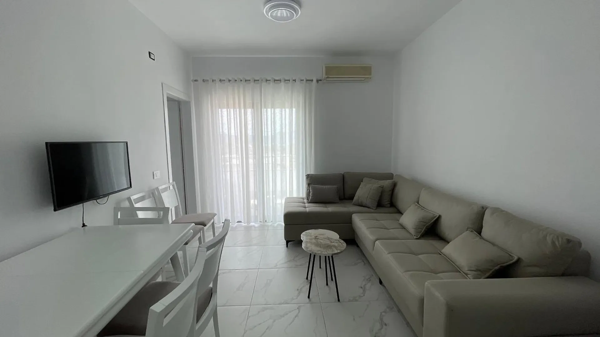 Diana Apartaments Vlorë